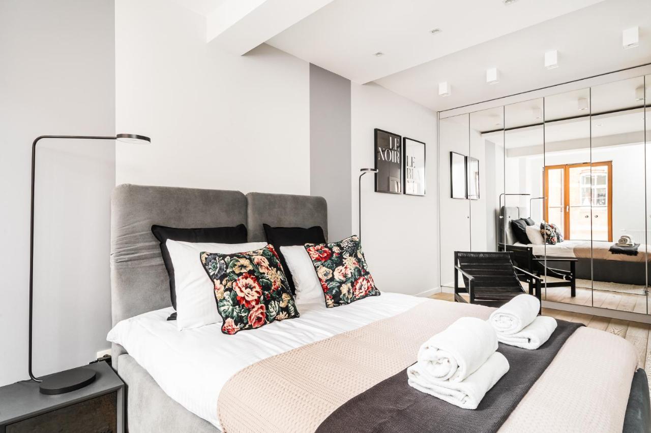 Penthouse II Harmonica - Loftaffair Apartment คราคูฟ ภายนอก รูปภาพ